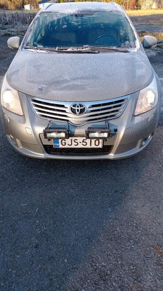 Toyota Avensis Utajärvi - photo 1