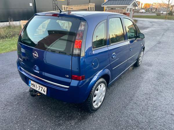 Opel Meriva Mietoinen - valokuva 3