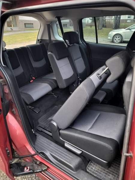 Mazda MPV Миккели - изображение 8