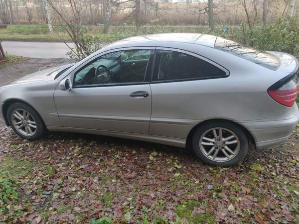 Mercedes-Benz C Turtkul - valokuva 7