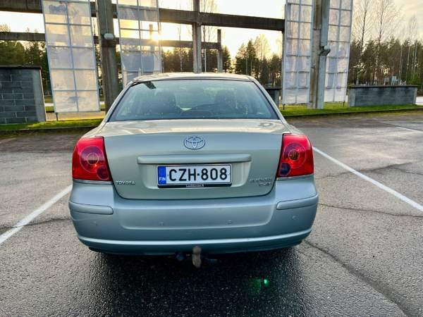 Toyota Avensis Uurainen – foto 4