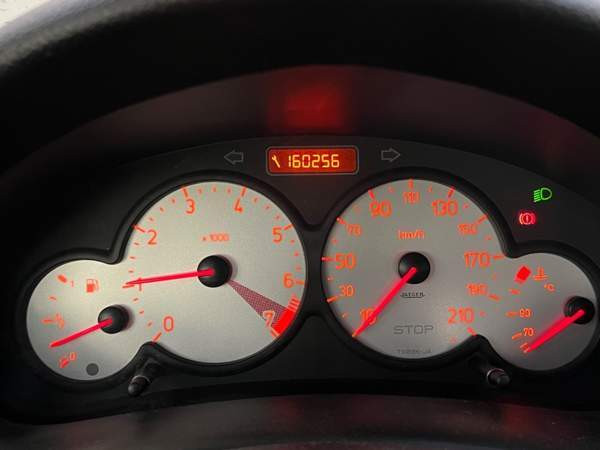 Peugeot 206 Райсио - изображение 6