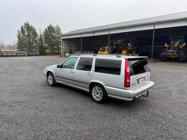 Volvo V70 Töysä - valokuva 4