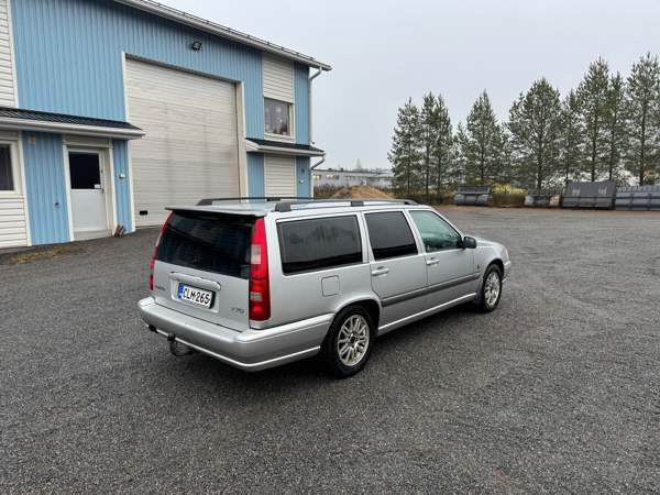 Volvo V70 Töysä - valokuva 6