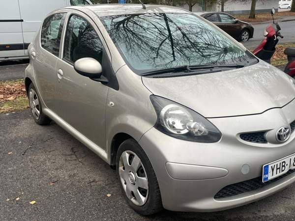Toyota Aygo Helsinki - valokuva 1