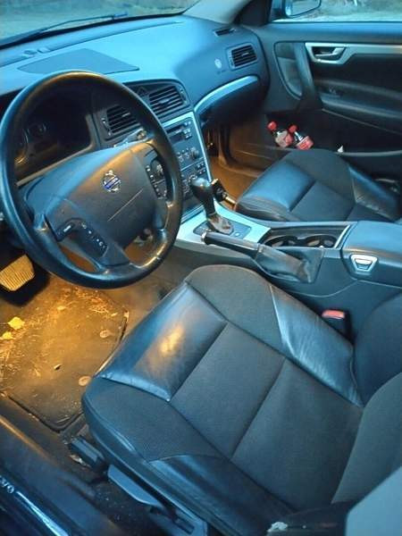 Volvo V70 As Salamiyah - valokuva 4
