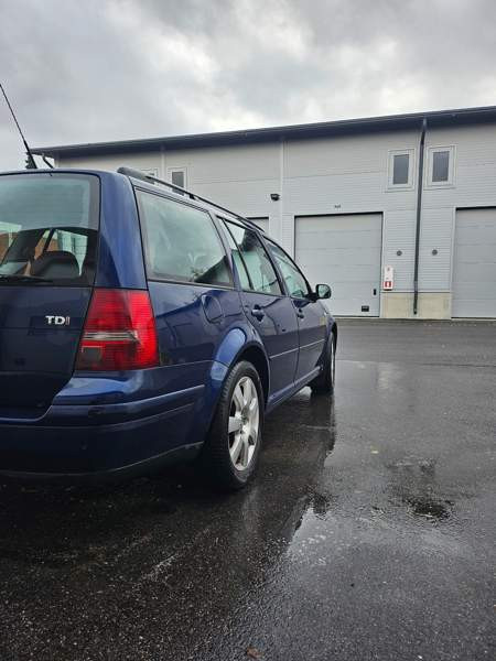 Volkswagen Golf Glebychevo - valokuva 4