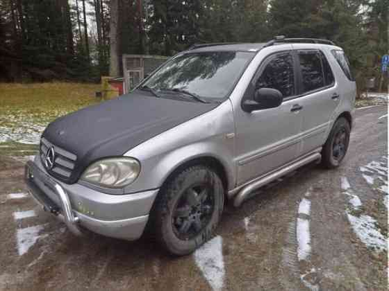 Mercedes-Benz ML Nilsiä