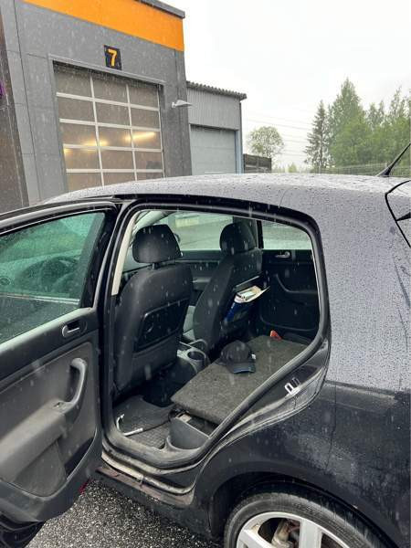 Volkswagen Golf Plus Куопио - изображение 6