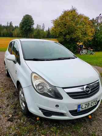 Opel Corsa Мянтсяля