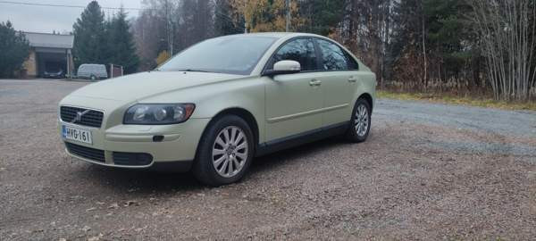 Volvo S40 Yloejaervi - изображение 3