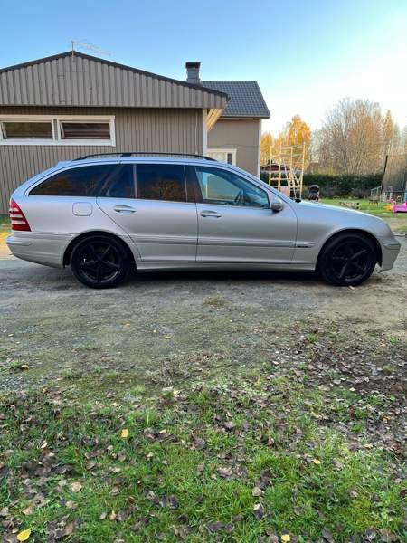 Mercedes-Benz C Kauhava - valokuva 3