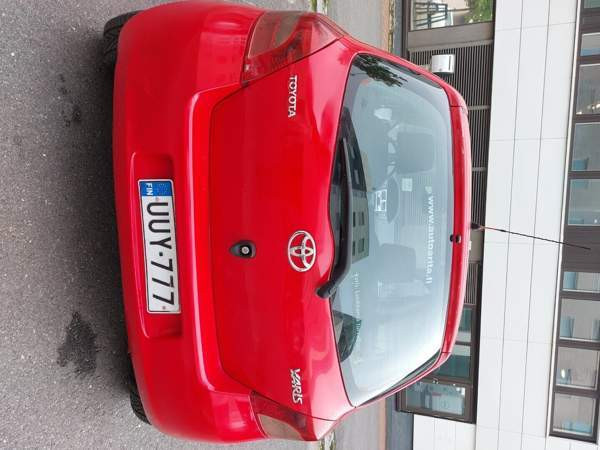Toyota Yaris Helsinki - photo 3
