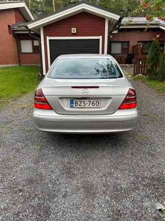 Mercedes-Benz 320 Macau