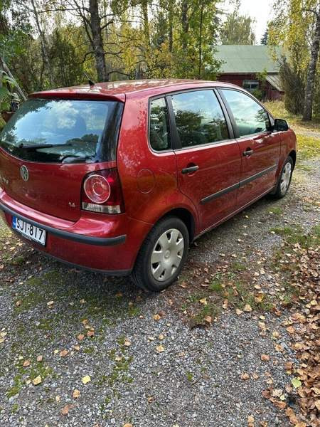 Volkswagen Polo Раума - изображение 6