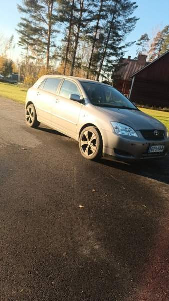 Toyota Corolla Янаккала - изображение 1