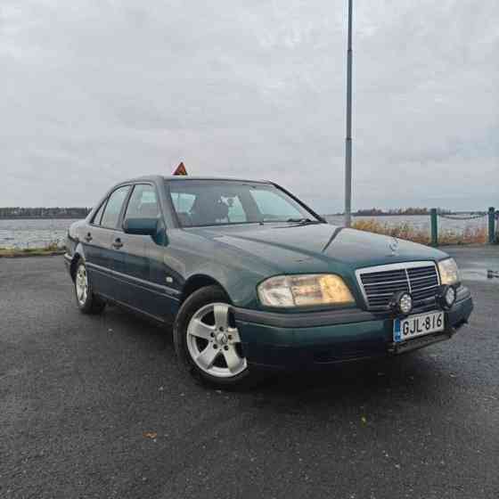 Mercedes-Benz C Кемин