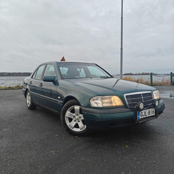 Mercedes-Benz C Kemin – foto 1