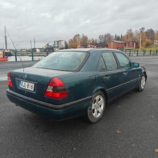 Mercedes-Benz C Kemin – foto 3