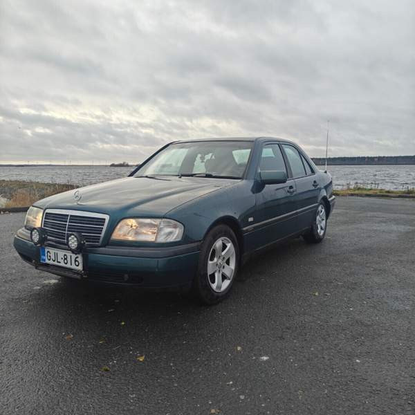 Mercedes-Benz C Kemin – foto 2