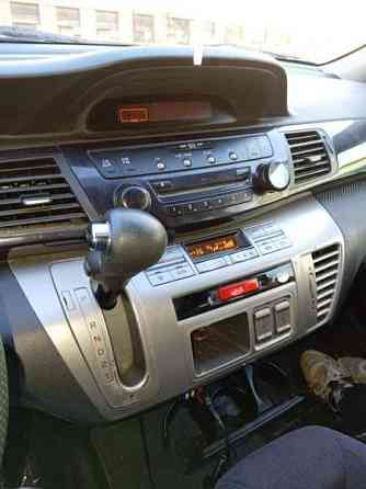 Honda FR-V Glebychevo