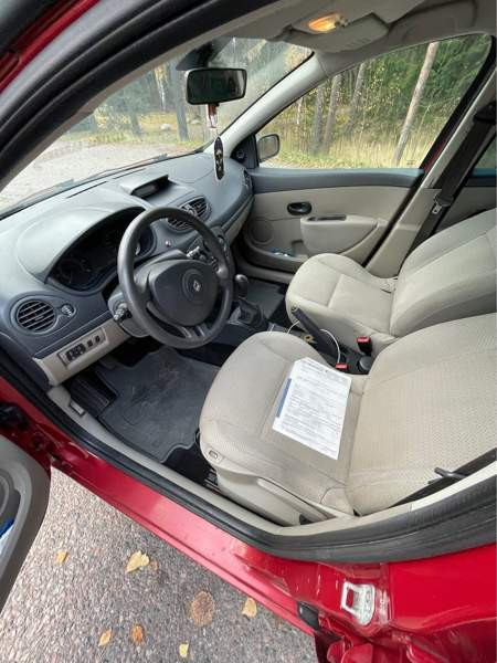 Renault Clio Vantaa - valokuva 5