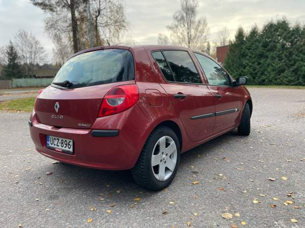 Renault Clio Vantaa - valokuva 2