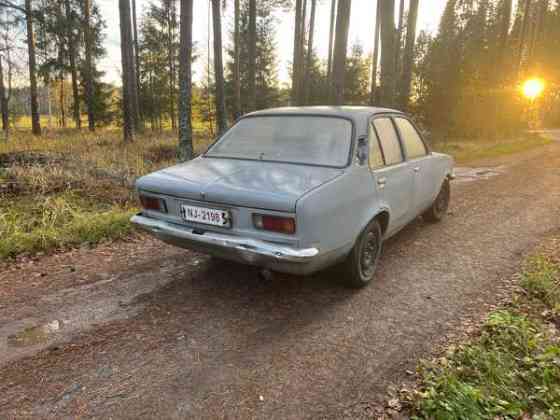 Opel Kadett Yläne