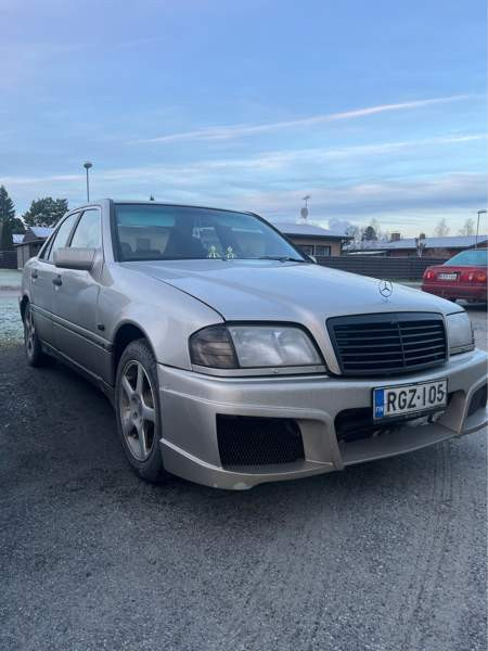 Mercedes-Benz C Varkaus - valokuva 2