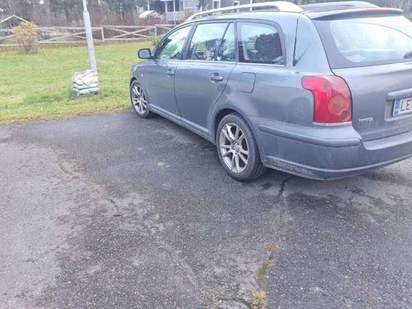 Toyota Avensis Kyiv Oblast – foto 4