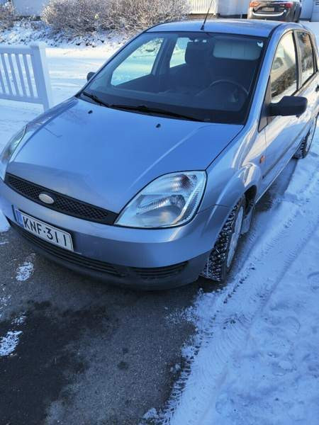 Ford Fiesta Kajaani - valokuva 4