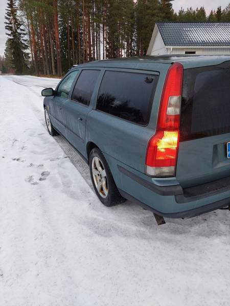 Volvo V70 Kalajoki - valokuva 3
