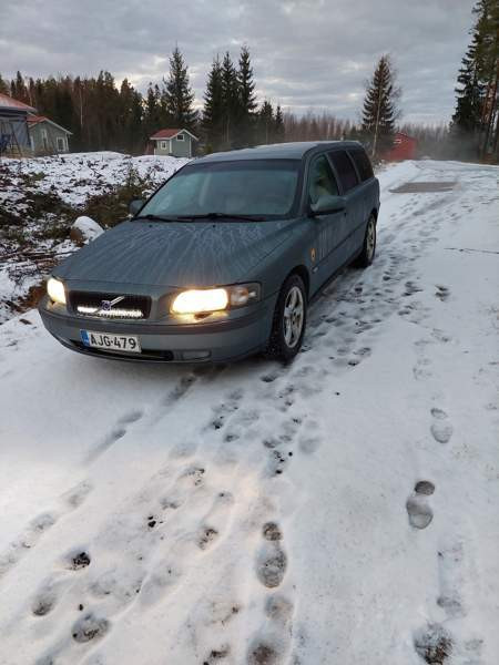 Volvo V70 Kalajoki - valokuva 2