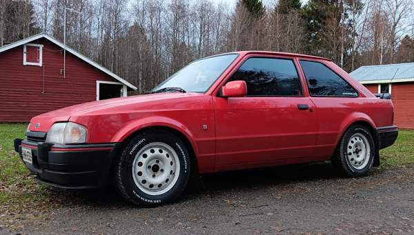 Ford Escort Rantasalmi - valokuva 3