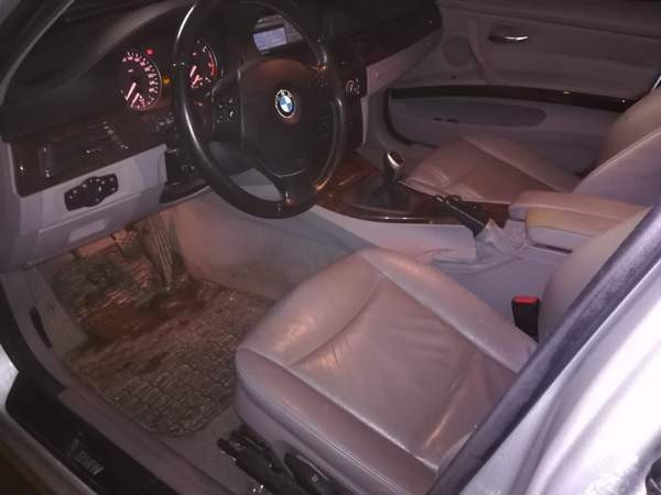 BMW 320 Oulu - valokuva 7