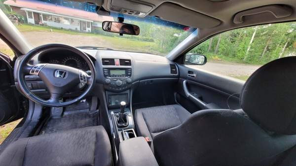 Honda Accord Karijoki - изображение 2