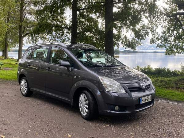 Toyota Corolla Verso Säkylä - valokuva 1