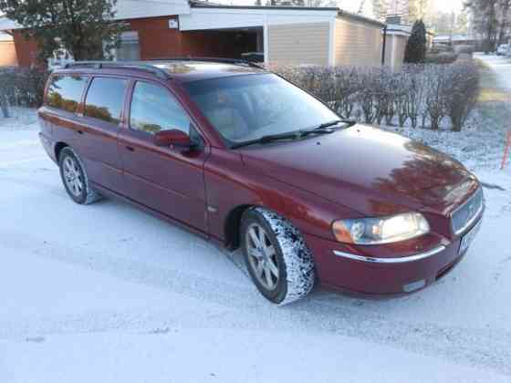 Volvo V70 Joensuu