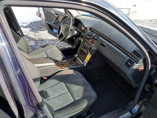 Mercedes-Benz E Tuusniemi - photo 6