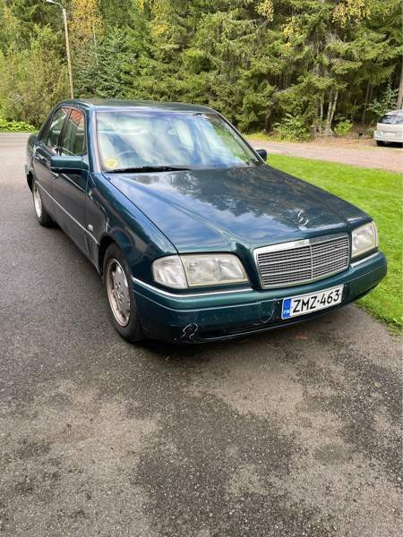 Mercedes-Benz C Ugleural'skiy - photo 2