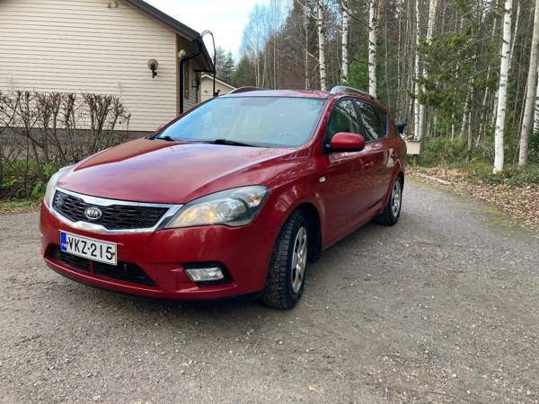 Kia Ceed Hyvinkää - valokuva 5