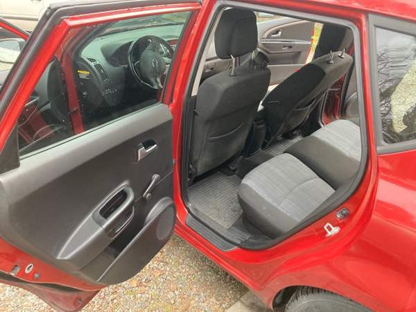 Kia Ceed Hyvinkää - valokuva 8