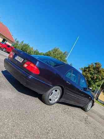 Mercedes-Benz E Jaemsae