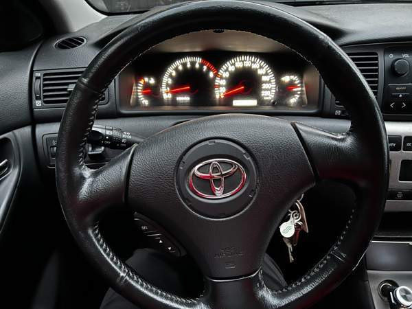 Toyota Corolla Тампере - изображение 6