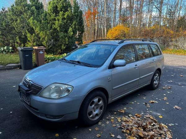 Toyota Corolla Тампере - изображение 1