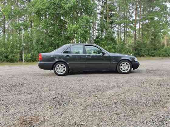 Mercedes-Benz C Naantali