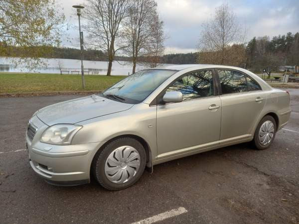 Toyota Avensis Glebychevo – foto 1