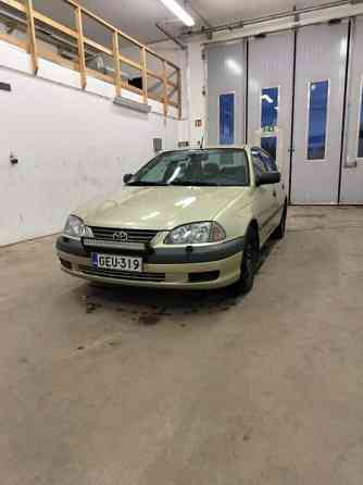 Toyota Avensis Луга