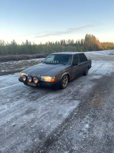 Volvo 740 Оулу - изображение 1