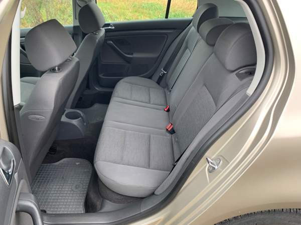 Volkswagen Golf Raisio - valokuva 8